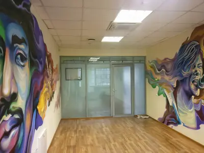Оформление комнаты в офисе IT компании
