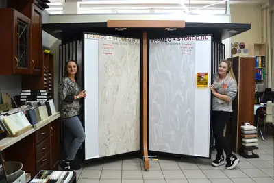 Установлен уникальный стенд с образцами Corian®