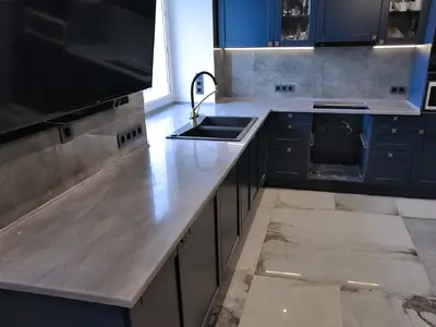 Подоконник-столешница из искусственного камня Corian Juniper