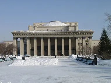 Окрашивание фасадов красками «Радуга» - Фото 1